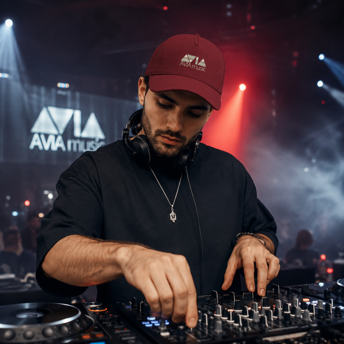 AVIA Cap bordeaux / beige
